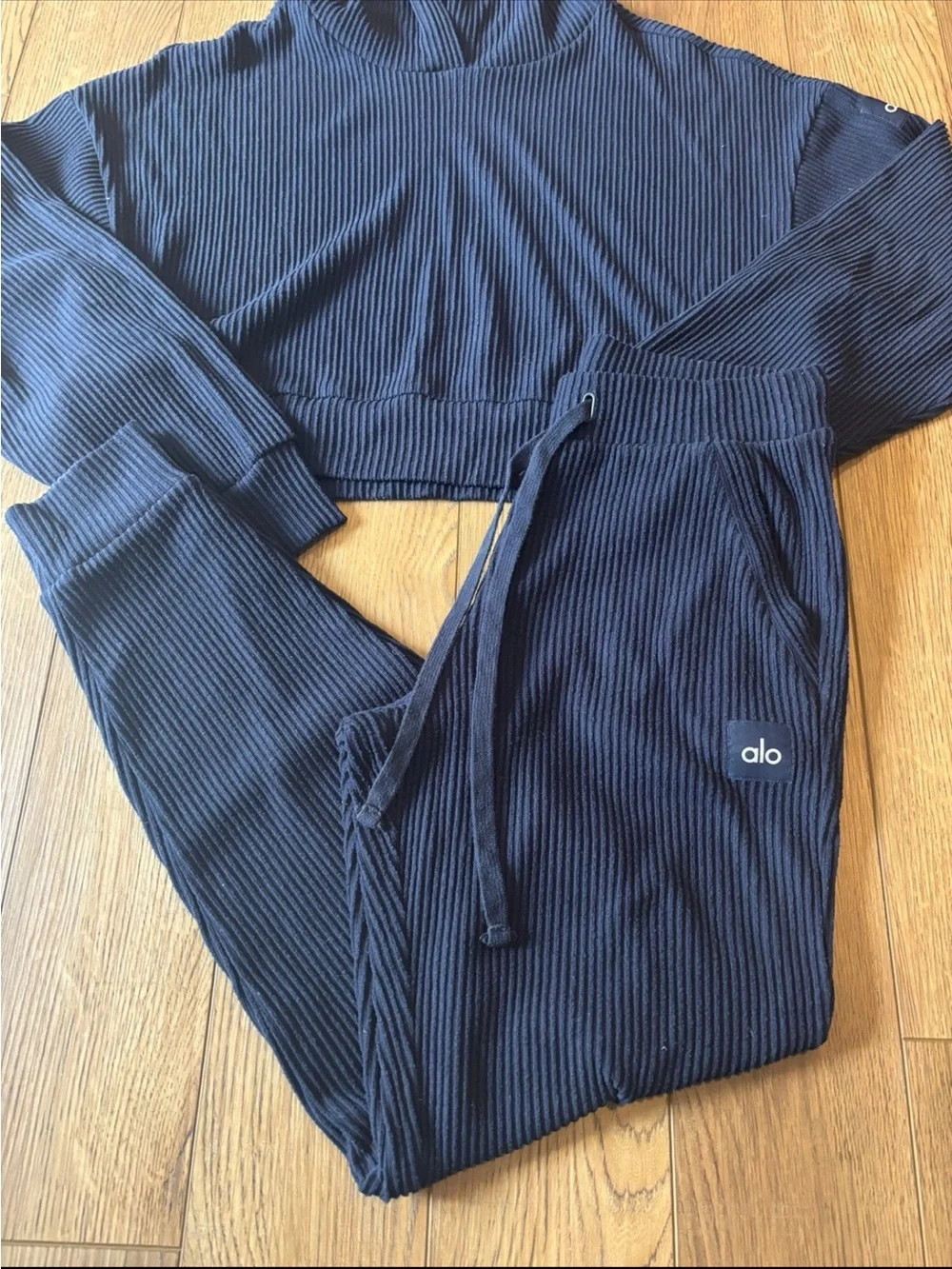 ALO Yoga matching ribbed